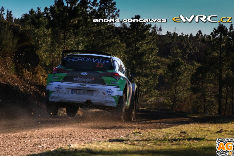 Illustration for article titled Rally photos from beyond the WRC